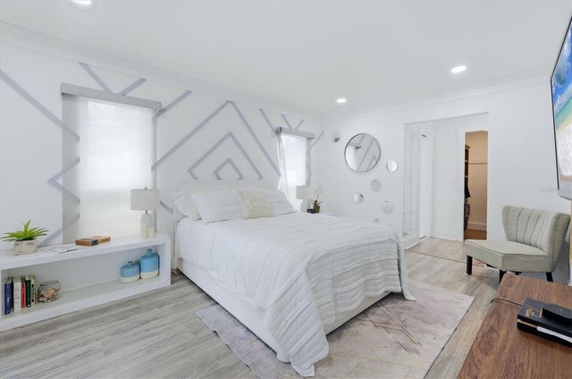 3615 EGERTON CIRCLE, Sarasota, FL 34233