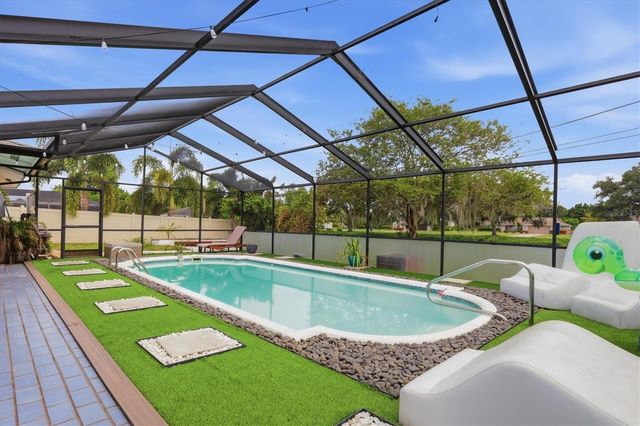 3615 EGERTON CIRCLE, Sarasota, FL 34233