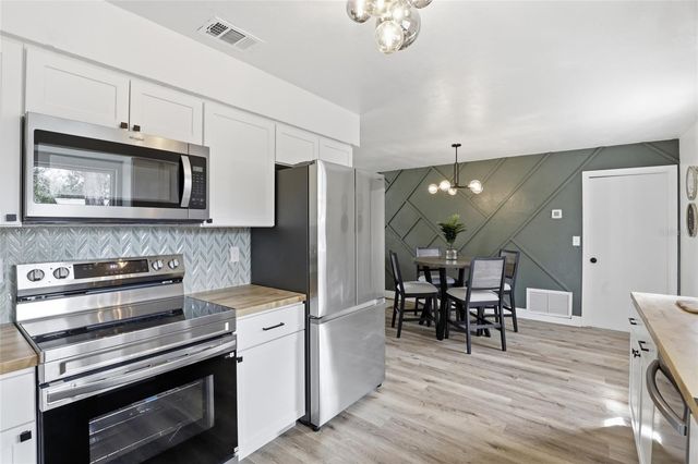 710 NW 253RD STREET, Newberry, FL 32669