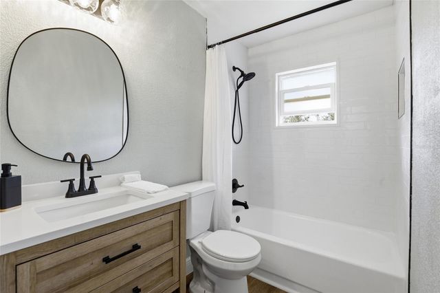 710 NW 253RD STREET, Newberry, FL 32669