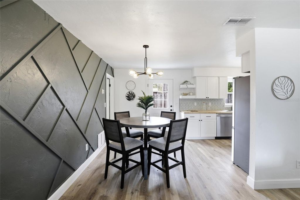 Image 12 of property listing at 710 NW 253RD STREET, Newberry, FL 32669