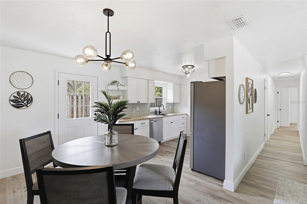 Image 13 of property listing at 710 NW 253RD STREET, Newberry, FL 32669