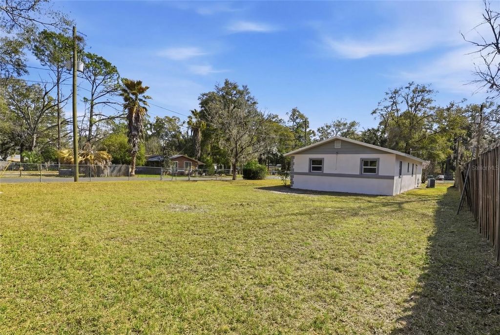 Image 29 of property listing at 710 NW 253RD STREET, Newberry, FL 32669