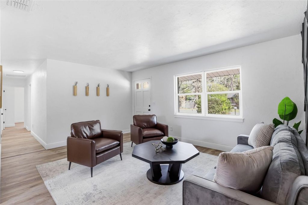 Image 7 of property listing at 710 NW 253RD STREET, Newberry, FL 32669