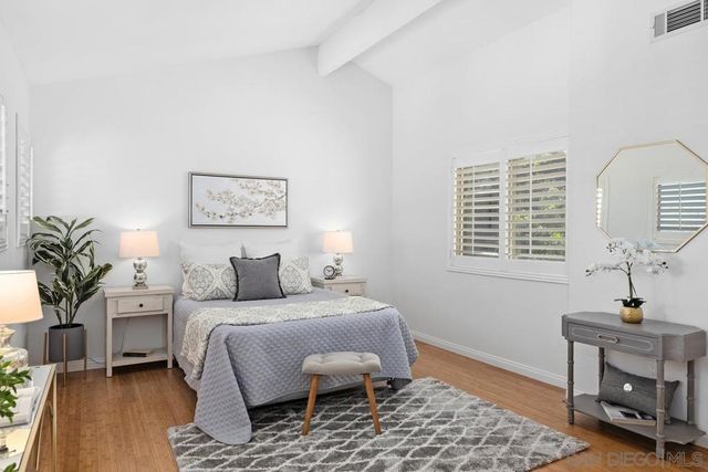 1418 Camino Zalce, San Diego, CA 92111