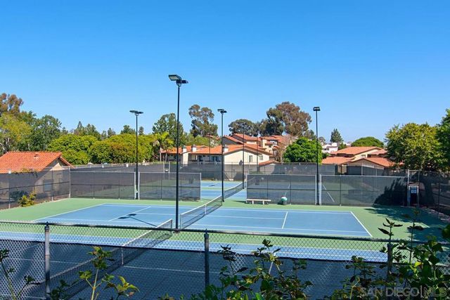 1418 Camino Zalce, San Diego, CA 92111