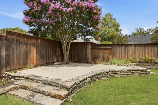 236 Canyon Valley Drive, Richardson, TX 75080