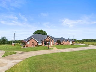 3673 County Road 4550, Mt Pleasant, TX 75455