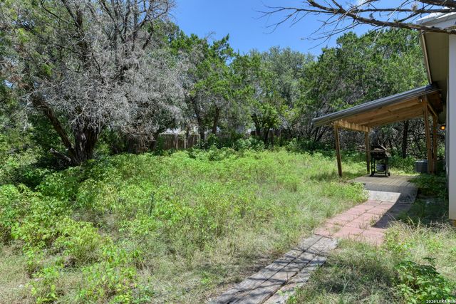 1069 Eagle Flight, Canyon Lake, TX 78133