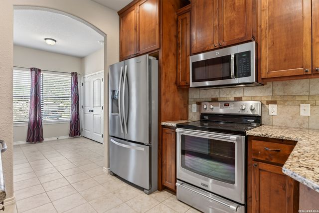 1069 Eagle Flight, Canyon Lake, TX 78133