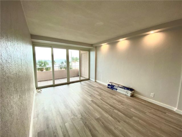 345 N FORT LAUDERDALE BEACH Boulevard 204, Fort Lauderdale, FL 33304
