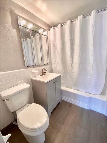 345 N FORT LAUDERDALE BEACH Boulevard 204, Fort Lauderdale, FL 33304