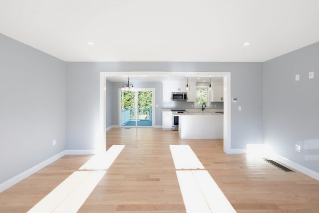 158 Plain St, Bridgewater, MA 02324