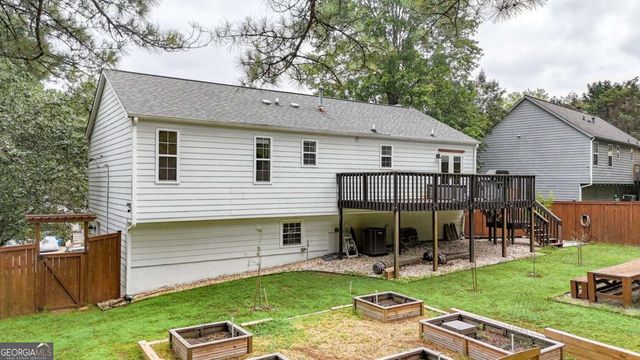 1042 Braddock Circle, Woodstock, GA 30189