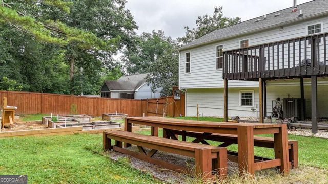1042 Braddock Circle, Woodstock, GA 30189