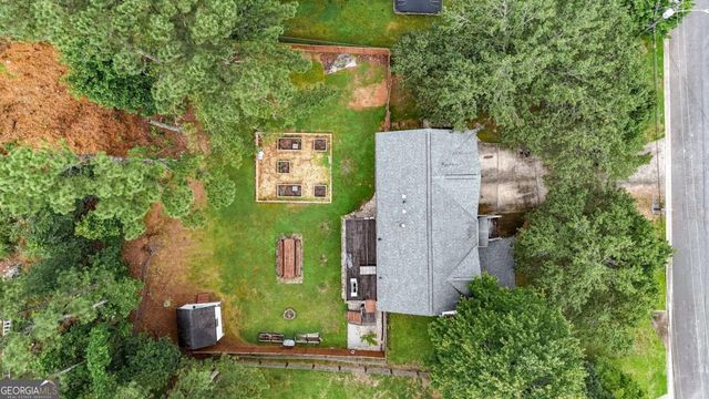 1042 Braddock Circle, Woodstock, GA 30189