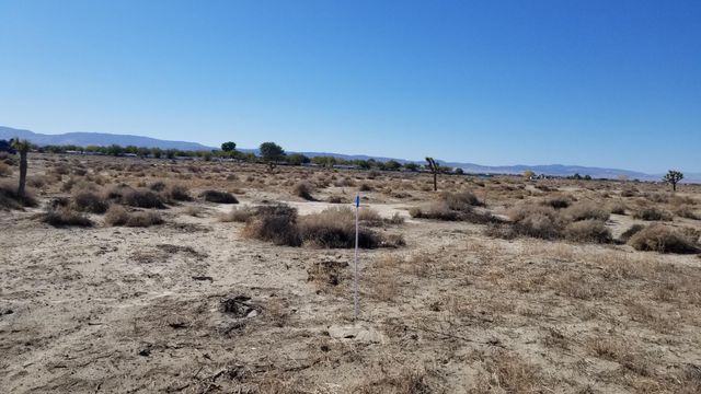 Ave G12 At 13 St E, Lancaster, CA 93535