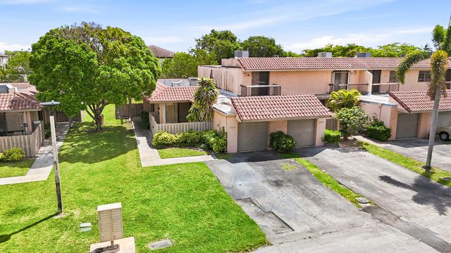 20615 NE 7th Court, Miami, FL 33179