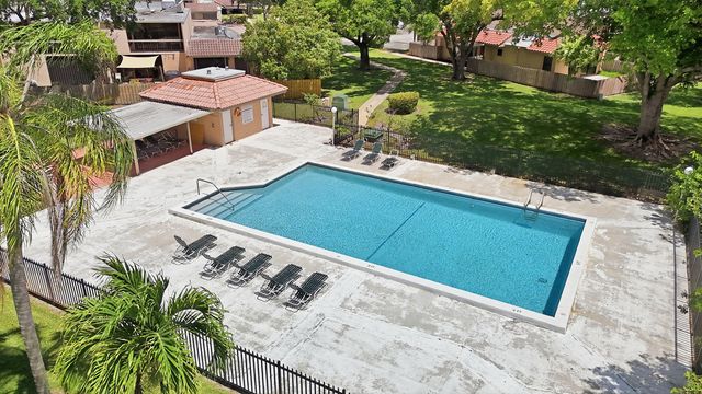 20615 NE 7th Court, Miami, FL 33179