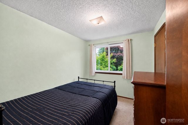 925 139th Street E, Tacoma, WA 98445