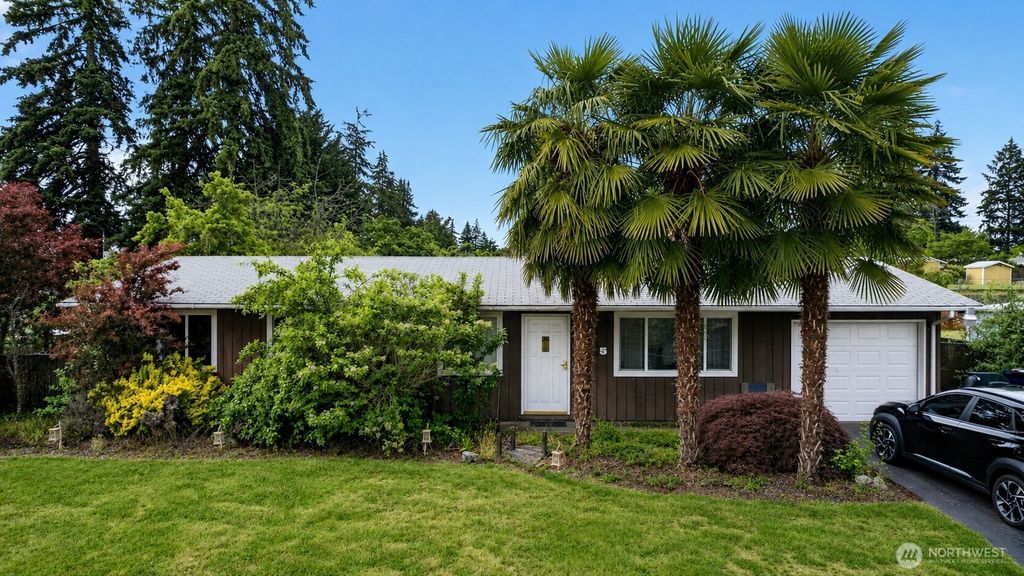 925 139th Street E, Tacoma, WA 98445