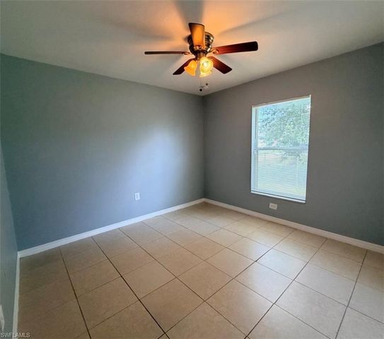 2910 56th ST W, Lehigh Acres, FL 33971