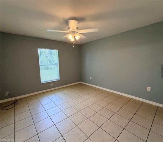 2910 56th ST W, Lehigh Acres, FL 33971