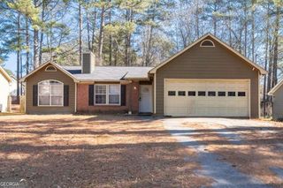 6340 Emerald Pointe Circle, Atlanta, GA 30349