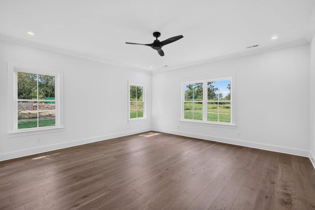 6855 Sawyer Road, Signal Mountain, TN 37377