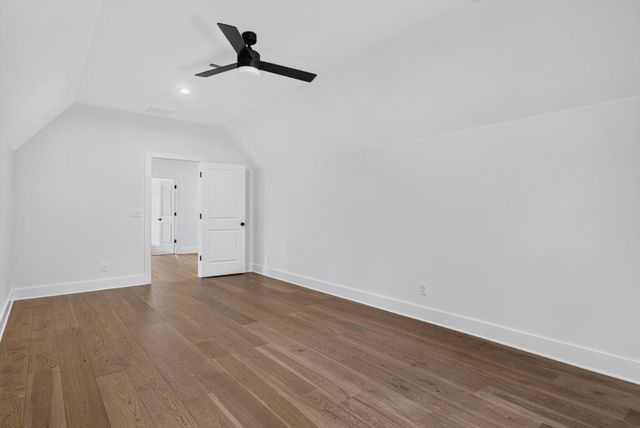 6855 Sawyer Road, Signal Mountain, TN 37377