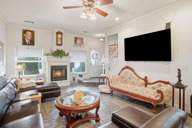 14071 River Rd, Walnut Grove, CA 95690