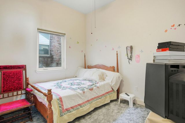 14071 River Rd, Walnut Grove, CA 95690