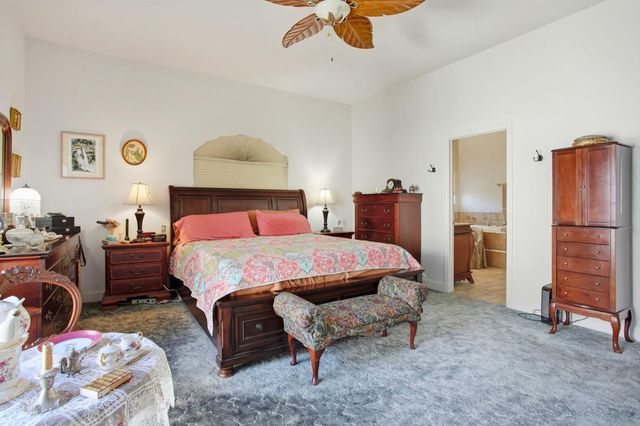 14071 River Rd, Walnut Grove, CA 95690