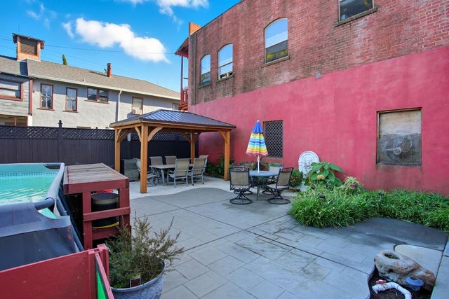 14071 River Rd, Walnut Grove, CA 95690