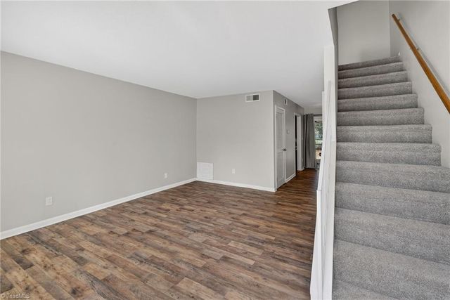 311 Salisbury Street 5, Kernersville, NC 27284