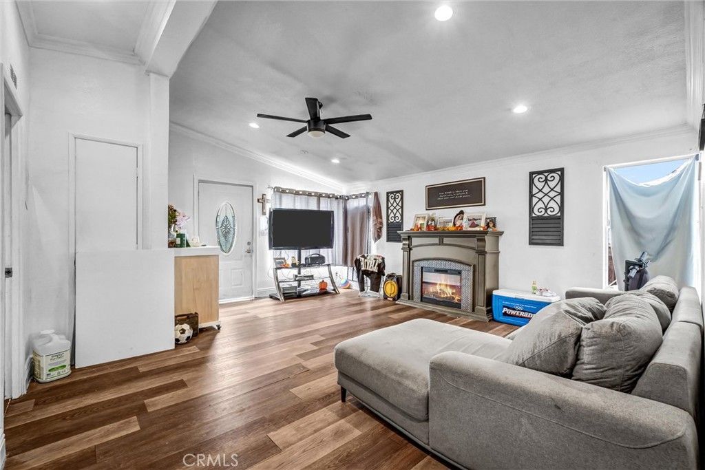 5450 N Paramount 33, Long Beach, CA 90805 — photo 3