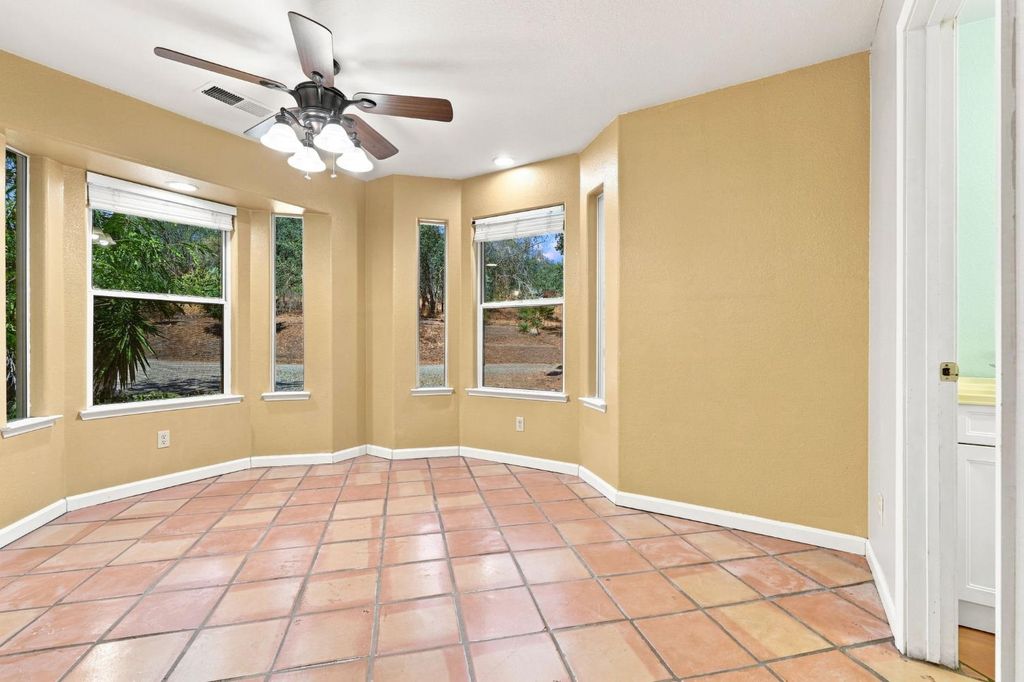 Image 25 of property listing at 1184 Elwood Road, Yokuts Valley, CA 93675