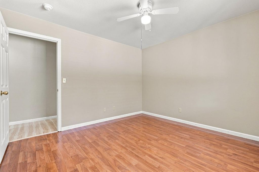 Image 33 of property listing at 1184 Elwood Road, Yokuts Valley, CA 93675