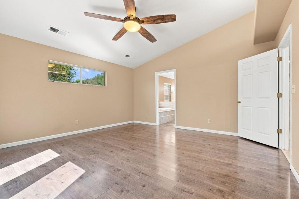Image 41 of property listing at 1184 Elwood Road, Yokuts Valley, CA 93675