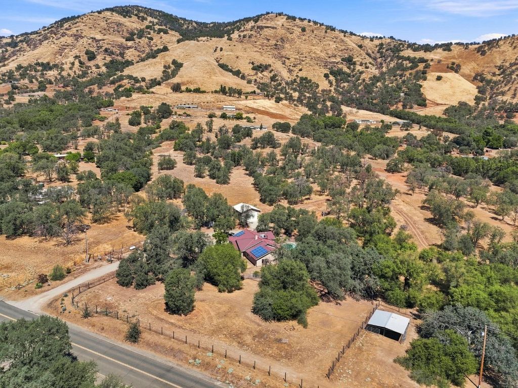 Image 66 of property listing at 1184 Elwood Road, Yokuts Valley, CA 93675