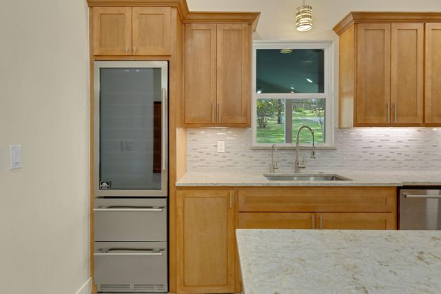 441 Southwood Shores Drive, Coldspring, TX 77331