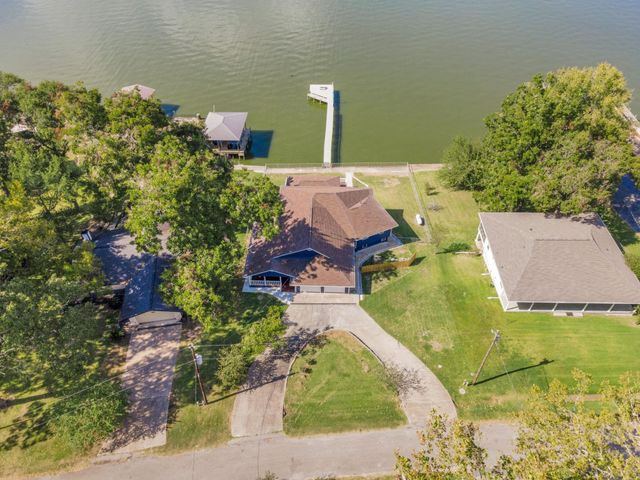 441 Southwood Shores Drive, Coldspring, TX 77331