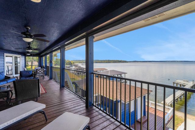 441 Southwood Shores Drive, Coldspring, TX 77331