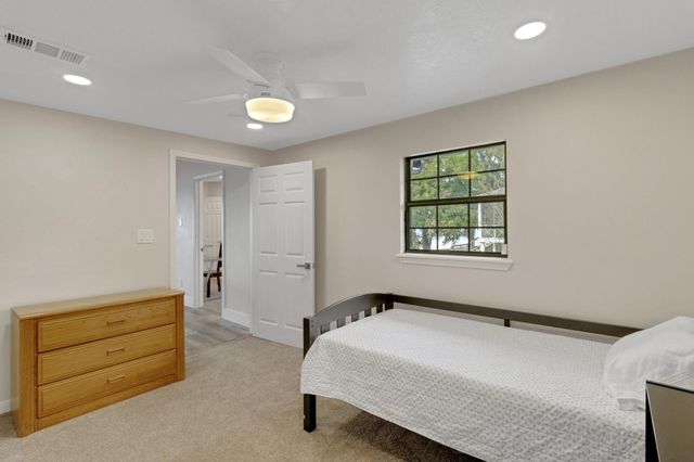 441 Southwood Shores Drive, Coldspring, TX 77331