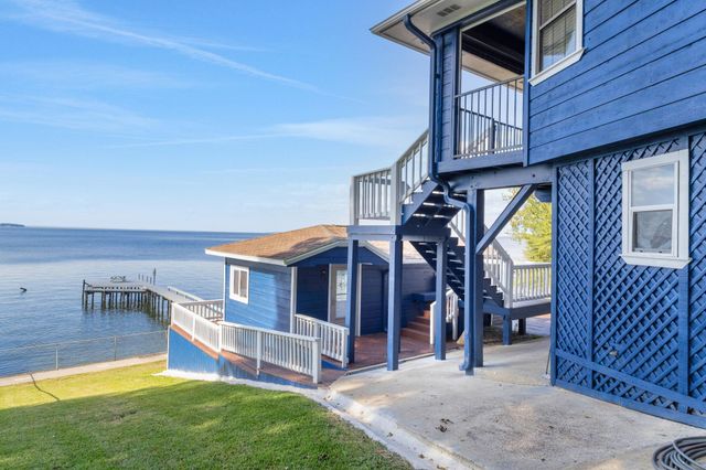 441 Southwood Shores Drive, Coldspring, TX 77331