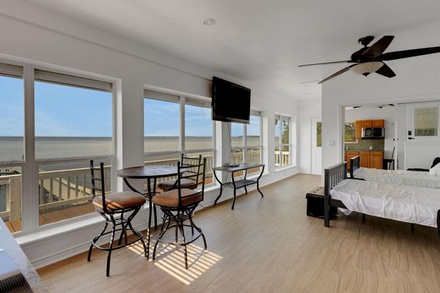 441 Southwood Shores Drive, Coldspring, TX 77331