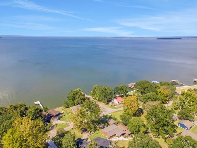 441 Southwood Shores Drive, Coldspring, TX 77331