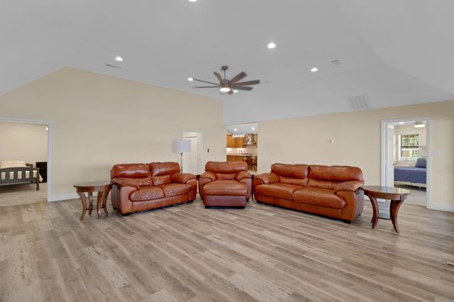 441 Southwood Shores Drive, Coldspring, TX 77331