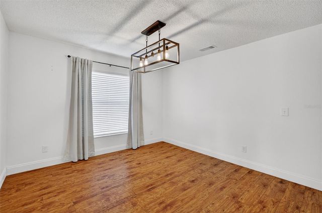 145 LAKE CATHERINE CIR, Groveland, FL 34736