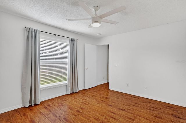 145 LAKE CATHERINE CIR, Groveland, FL 34736